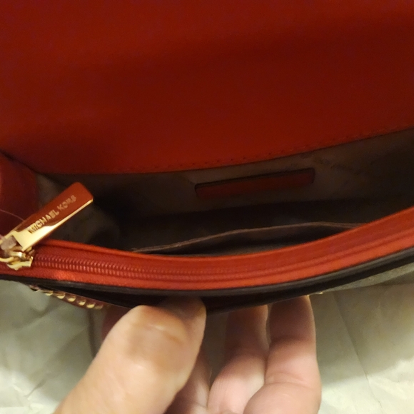 MK Rose Small Crossbody - Picture 11 of 12